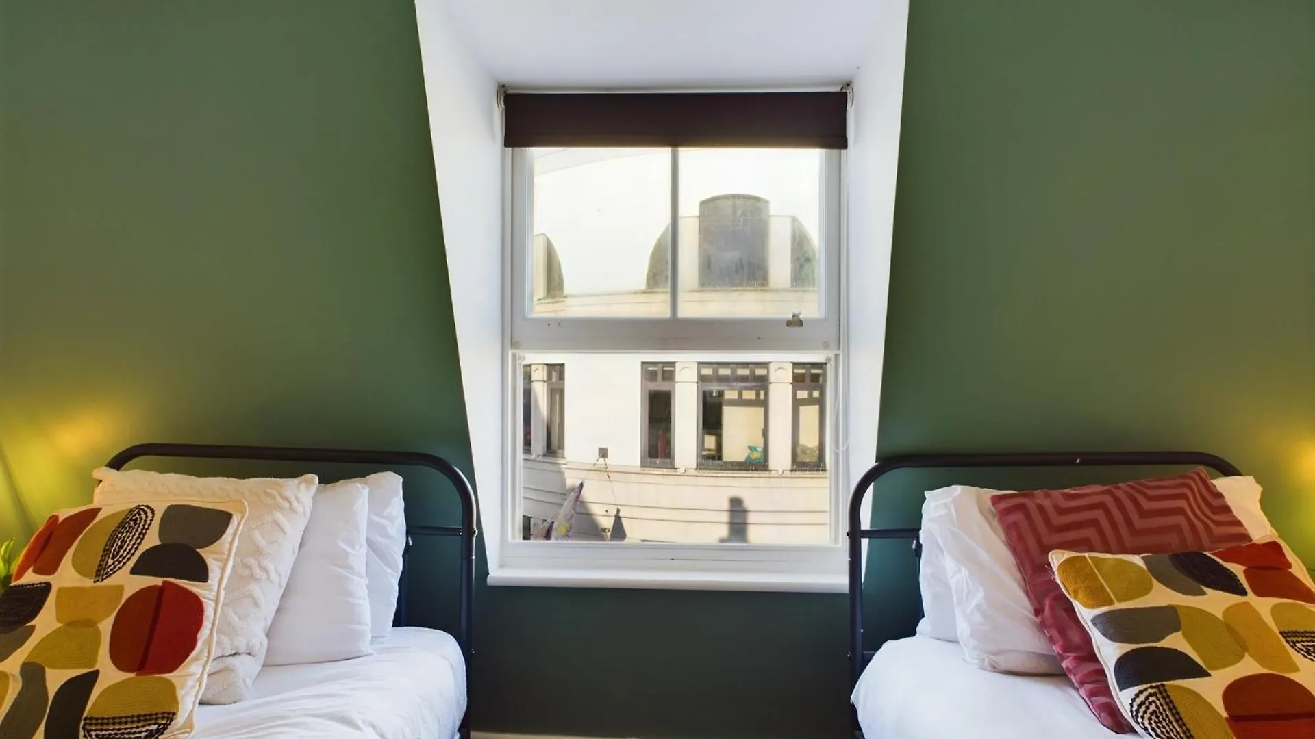 Tatil Evi Two Bedroom By Brookland Stays Serviced Accommodation Short Lets Brighton & Hove With Free Wifi