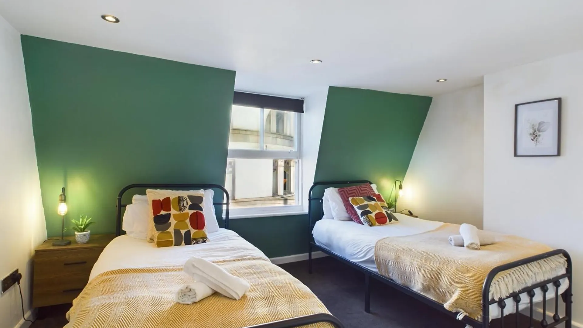 Two Bedroom By Brookland Stays Serviced Accommodation Short Lets Brighton & Hove With Free Wifi Birleşik Krallık