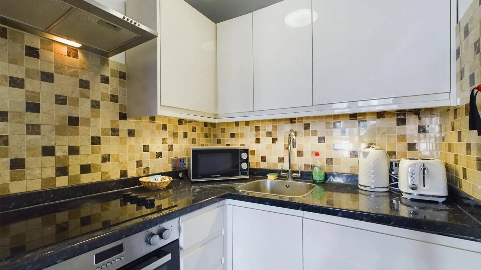 Tatil Evi Two Bedroom By Brookland Stays Serviced Accommodation Short Lets Brighton & Hove With Free Wifi